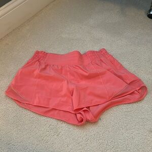 Hotty hot 2.5 inch shorts